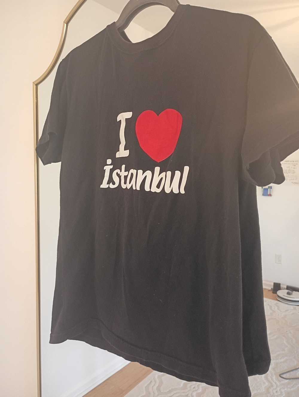 I Love Istanbul Graphic Tee - Black with Red Heart